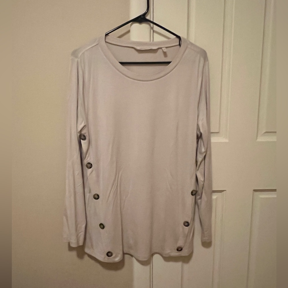Soft surroundings smooth sailing tee, free beauty gift with purchase